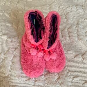 Cozy Pink Fuzzy Slipper Boots